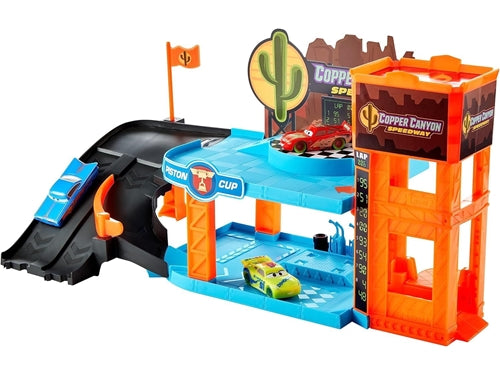 CARS GLOW COPPER CANYON GARAGE PLAYSET